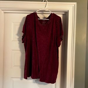 Classic T-shirt in plum color from Torrid
